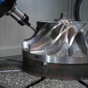 Gia công cắt laser CNC đảm bảo độ chính xác cao